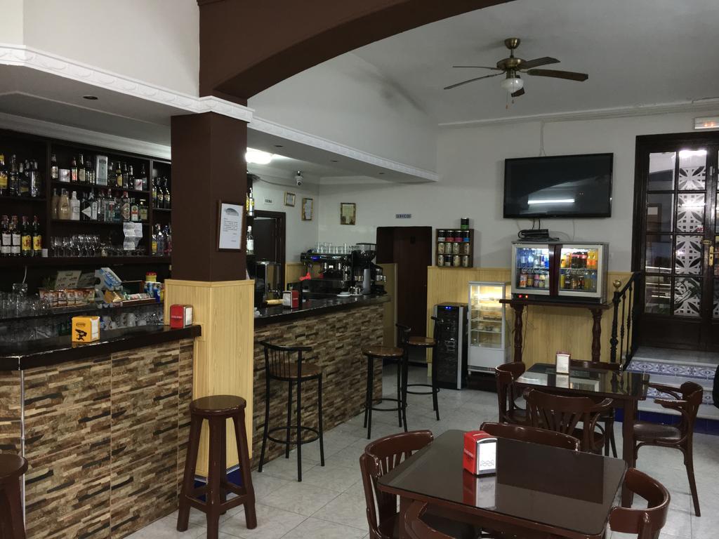 Hostal Барбате Экстерьер фото