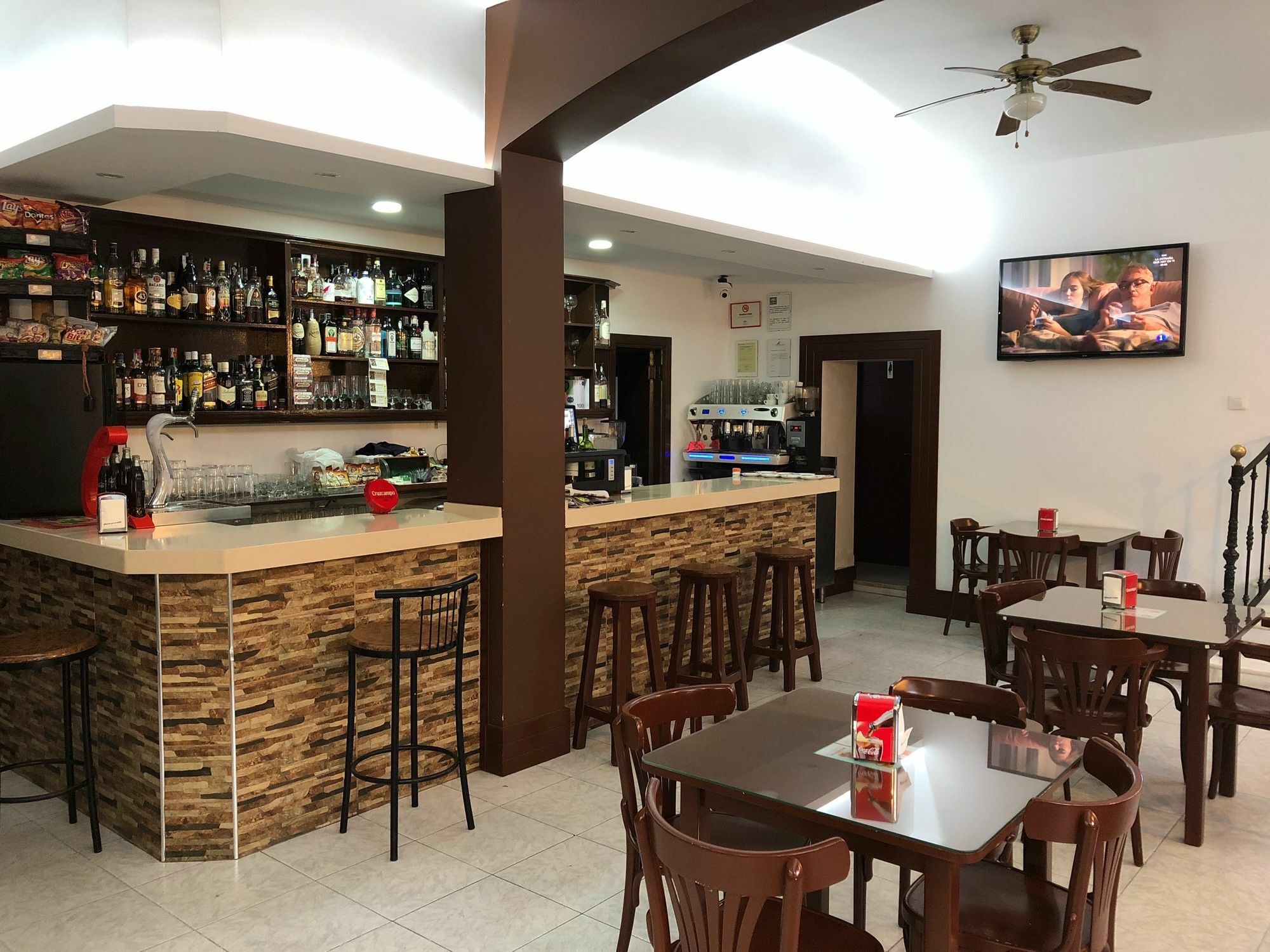 Hostal Барбате Экстерьер фото