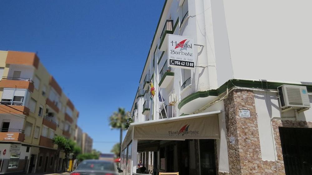 Hostal Барбате Экстерьер фото